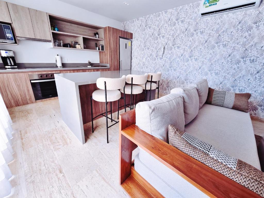 1 BedRoom with King Bed and Balcony with Amenities View - 4