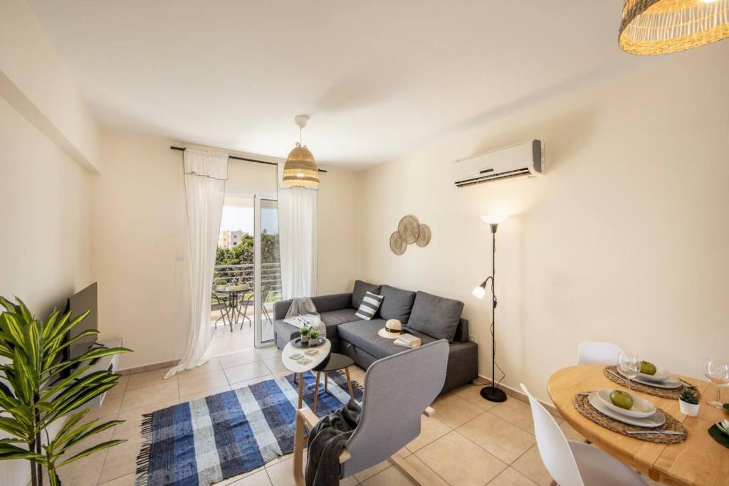 SunnyVillas 2BR Mythical Apt Swimming Pool BF03, Paralimni