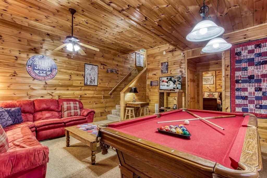 Escape From Reality by Avada Properties, Pigeon Forge