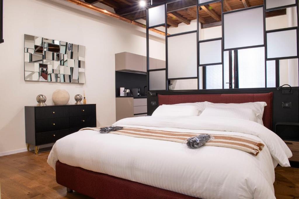 Maison Ametie, Roma