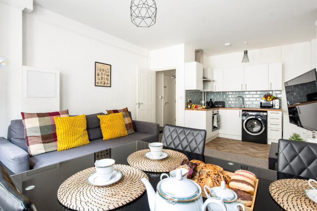 KGV Stays - Sant Bank City Apartment, 1 bed, modern, central, near beach, Bournemouth