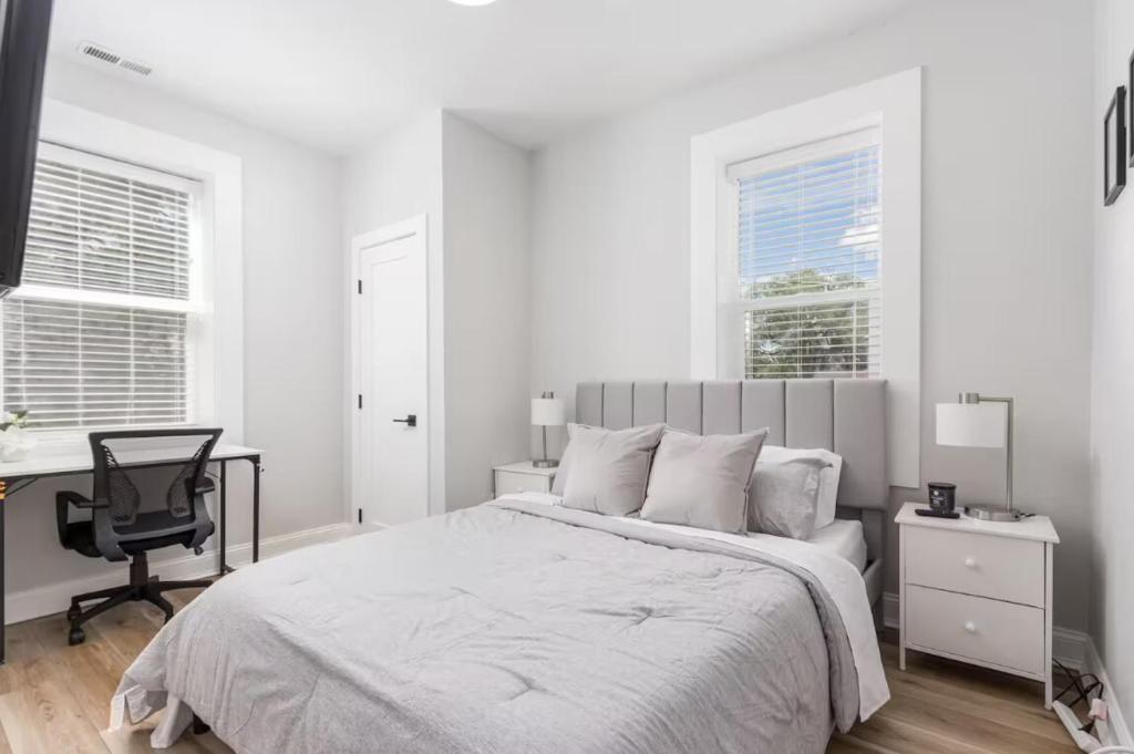 2-Bed Modern Apt in the heart of Pueblo with work space, Pueblo