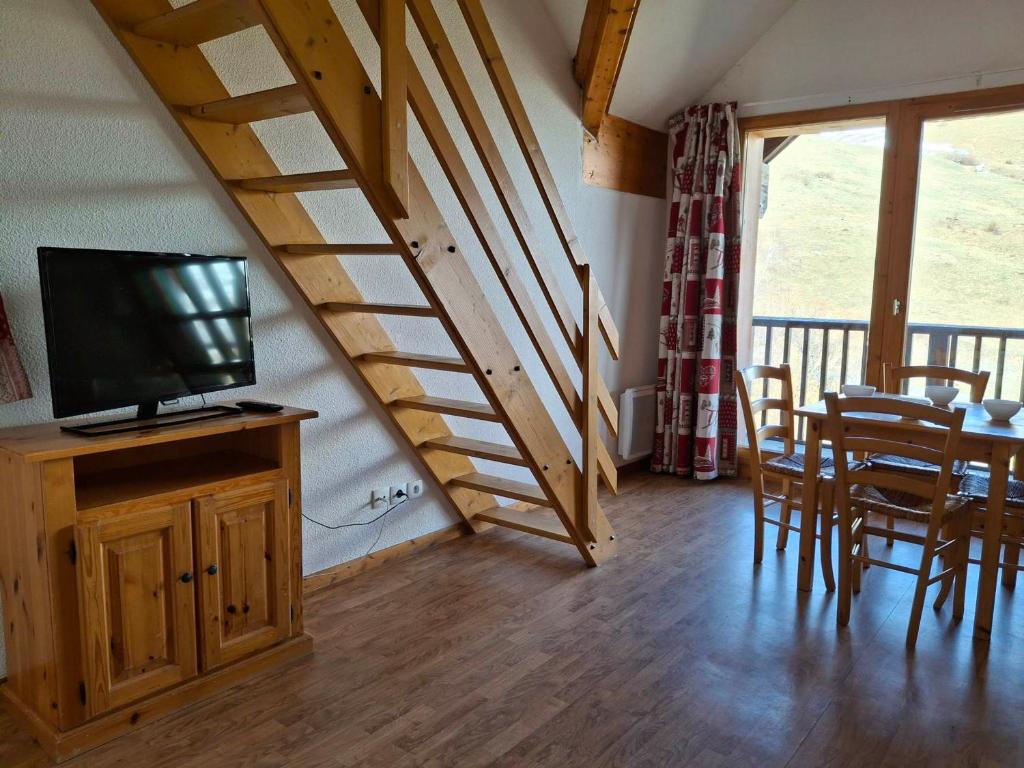 Confortable T2 Duplex 4 pers. au pied des pistes - 1