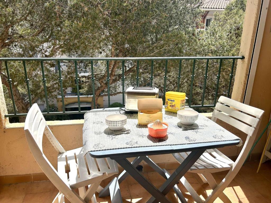 Studio mezzanine avec terrasse à Saint-Aygulf, proche plage - FR-1-226A-207 - 1