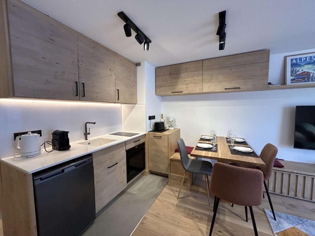 Appartement rénové Méribel, proche pistes, fibre incluse - FR-1-180-657 - 2