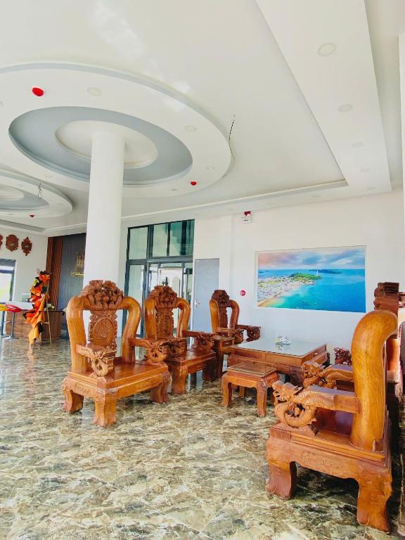 An Thoi Ocean View - an minh tren cao tam nhin om tron bien