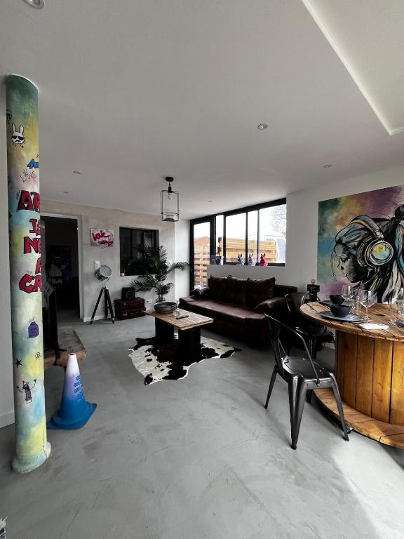 La folie douce Jacuzzi et clim, Montauban