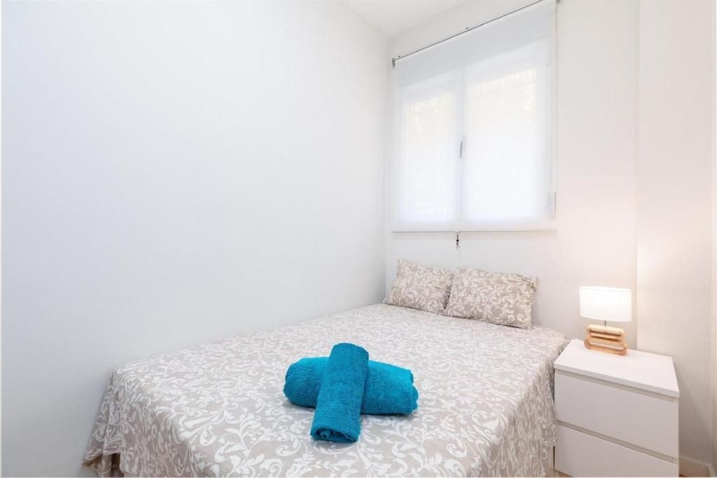 Beachside Apartment Valencia Ideal for Digital Nomads - 3