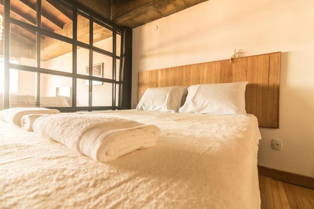 Stylish loft with balcony and view of Sugar Loaf, Rio de Janeiro