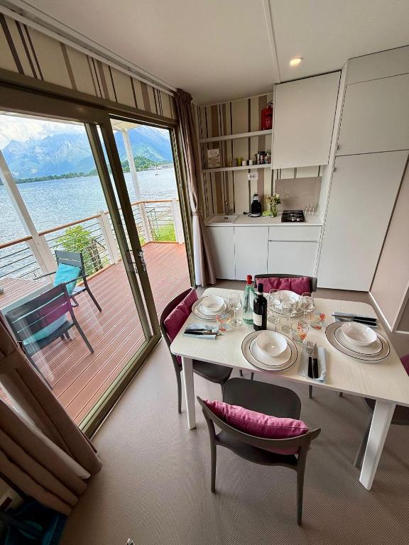 Bungalow DUNE Lido di Colico, Direct on Lake & Central Town - 1