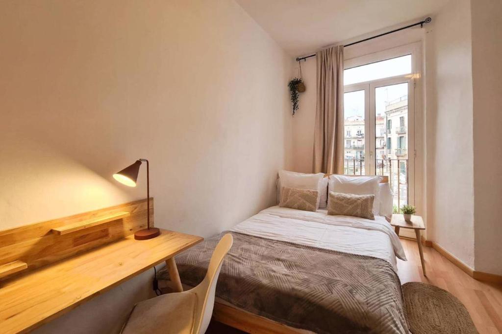 21ARA1085- Fabulous 4BR apartment in Ciutat Vella - 2