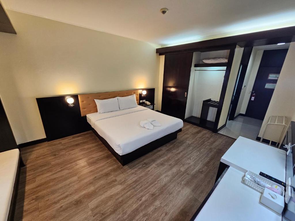 City Park Hotel