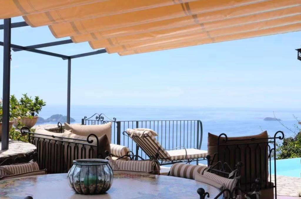 Seasuntour - Villa Li Galli - 4