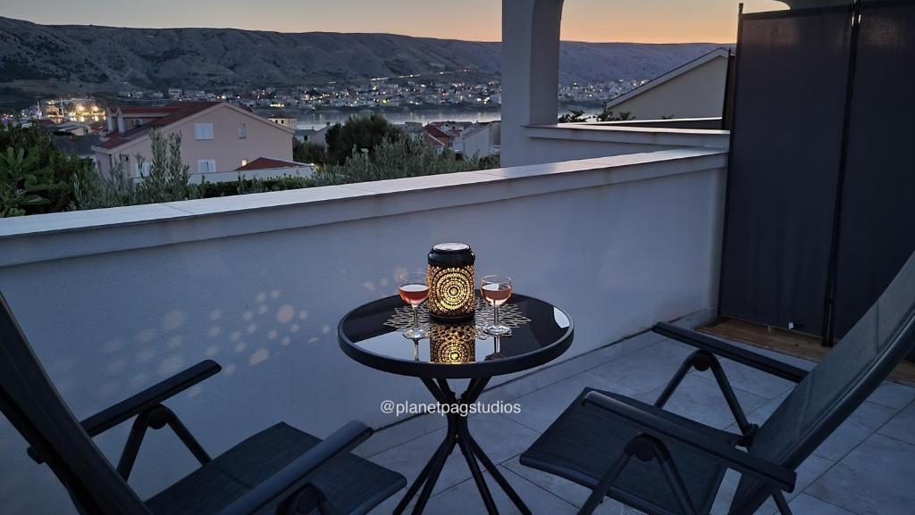 Planet Pag Studios - Relax, you're home, Pag