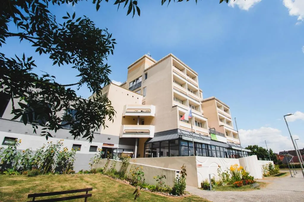 Wellness hotel Lucia, hotel in Veselí nad Lužnicí