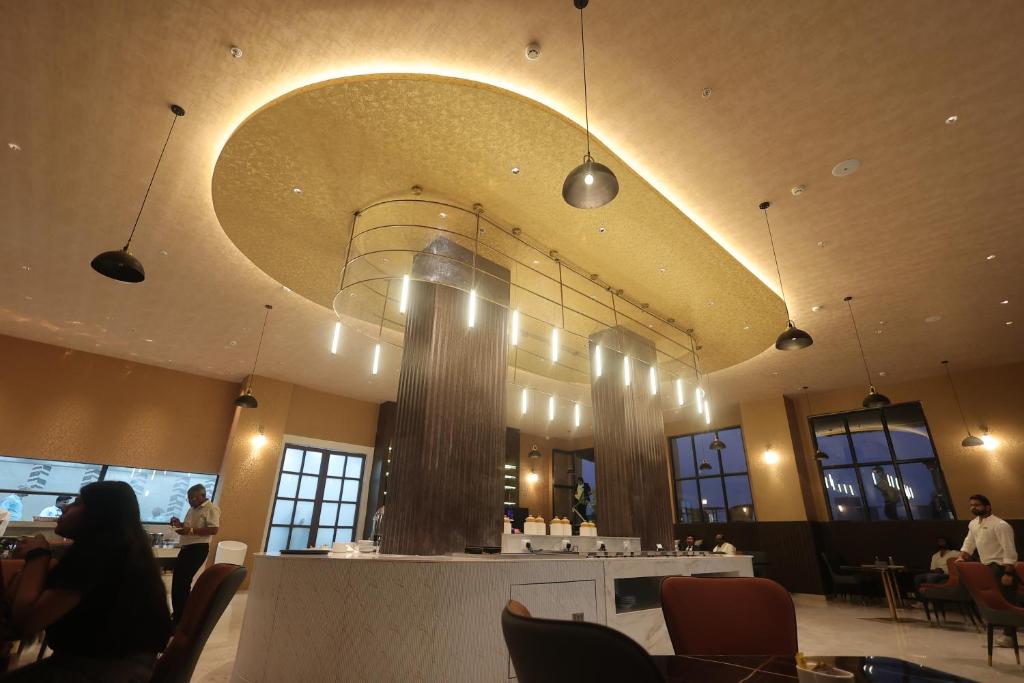 Restaurant, Celestial Manor in Lucknow