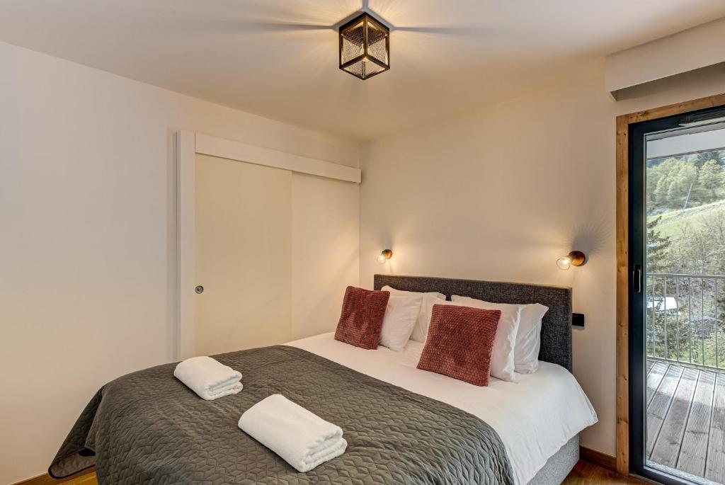 Mazot de Kayla, Alpes Agency, Les Houches, Sleeps 4 - 4