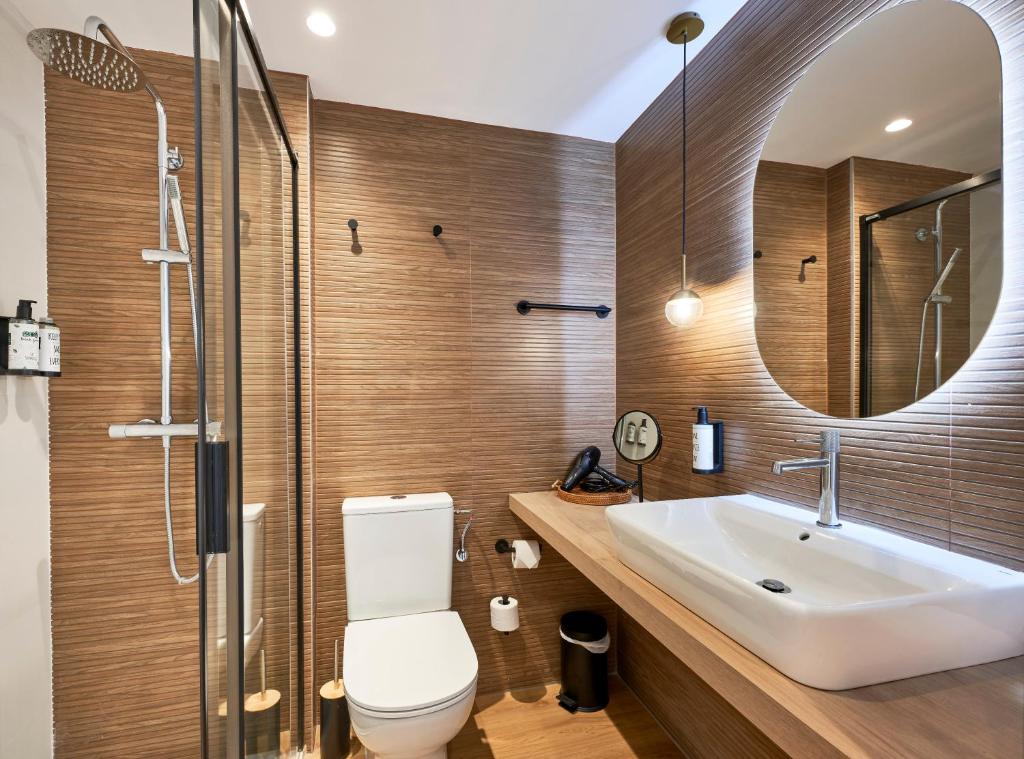 Flacalco Hotel & Apartments — Hotel rooms in Cala Ratjada, Balearic Islands