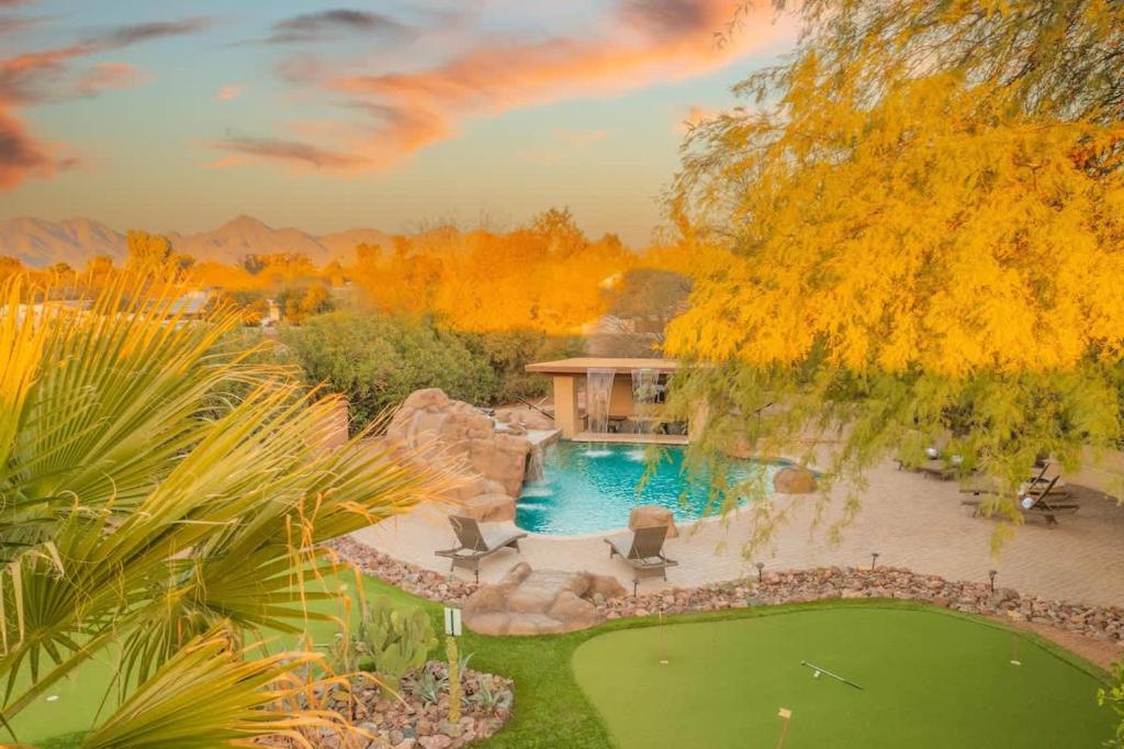 HoZho Residence on Cholla, Scottsdale