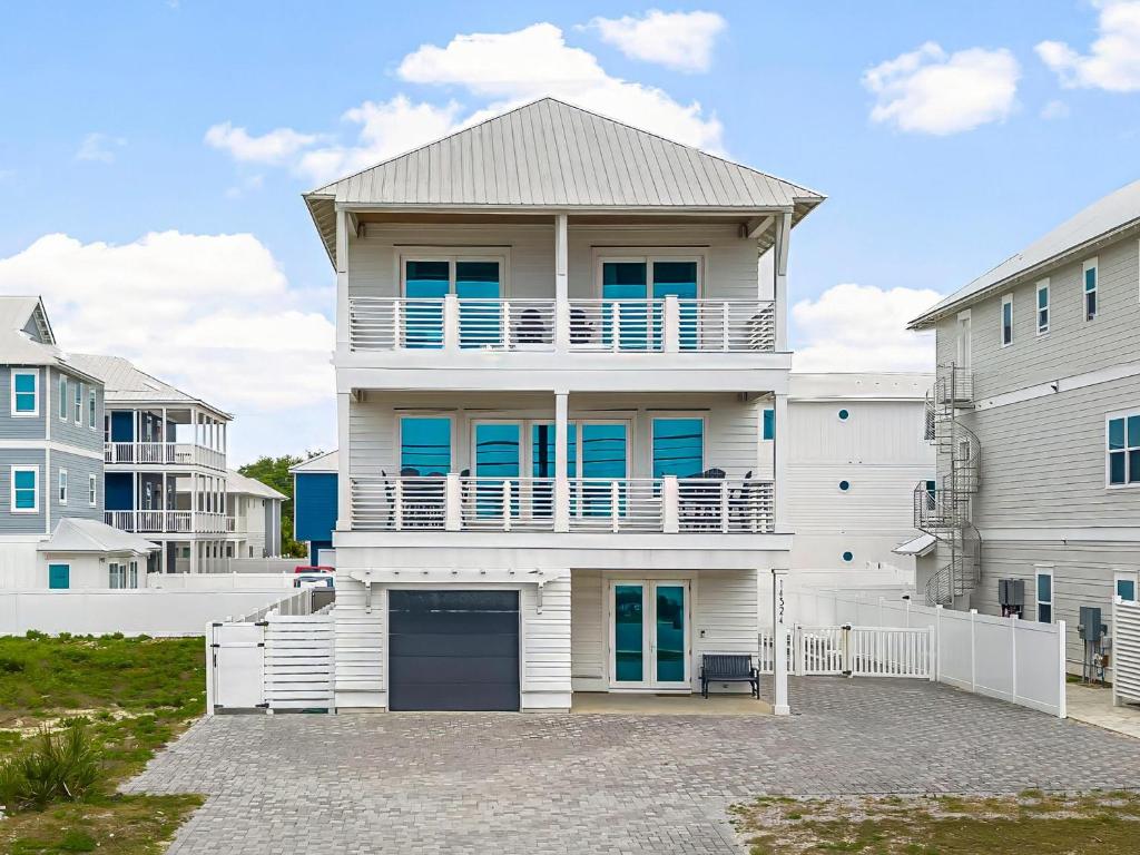 Chat n Chill, Panama City Beach