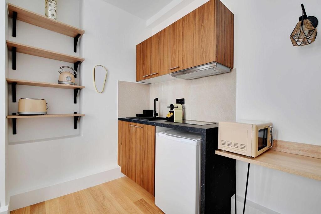 Studio-Suite 4 stars, 15m from Eiffel, Refined - 3