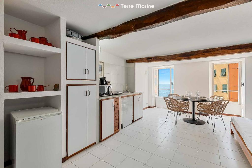 Sussurro del Mare, Terre Marine - 3