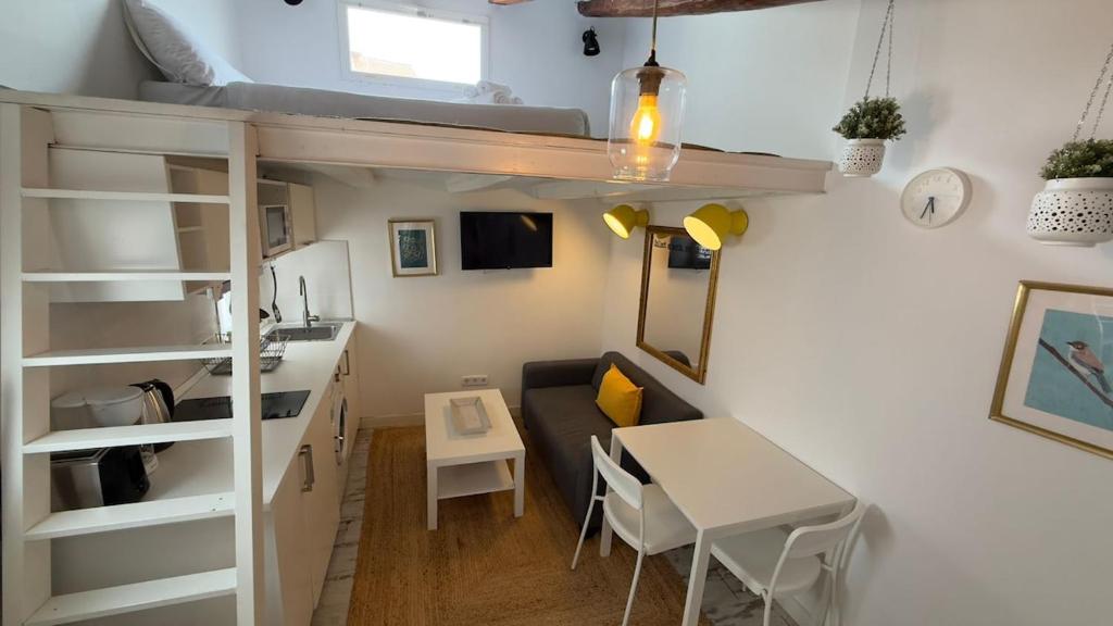 Outdoor studio for 2 people in Lavapiés - Amparo - 3 - 3