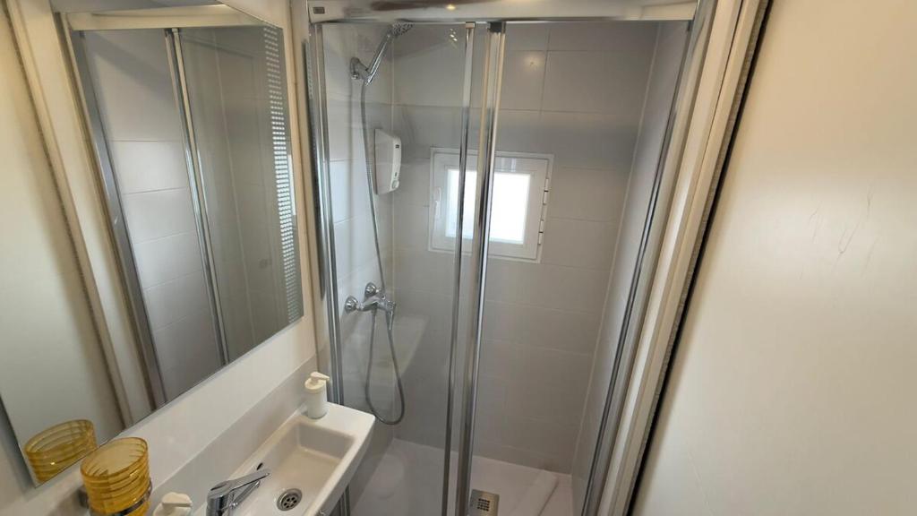 Outdoor studio for 2 people in Lavapiés - Amparo - 3 - 5