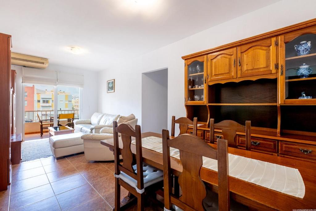 Cerca de la playa y cómodo by CABANA Rentals - 3
