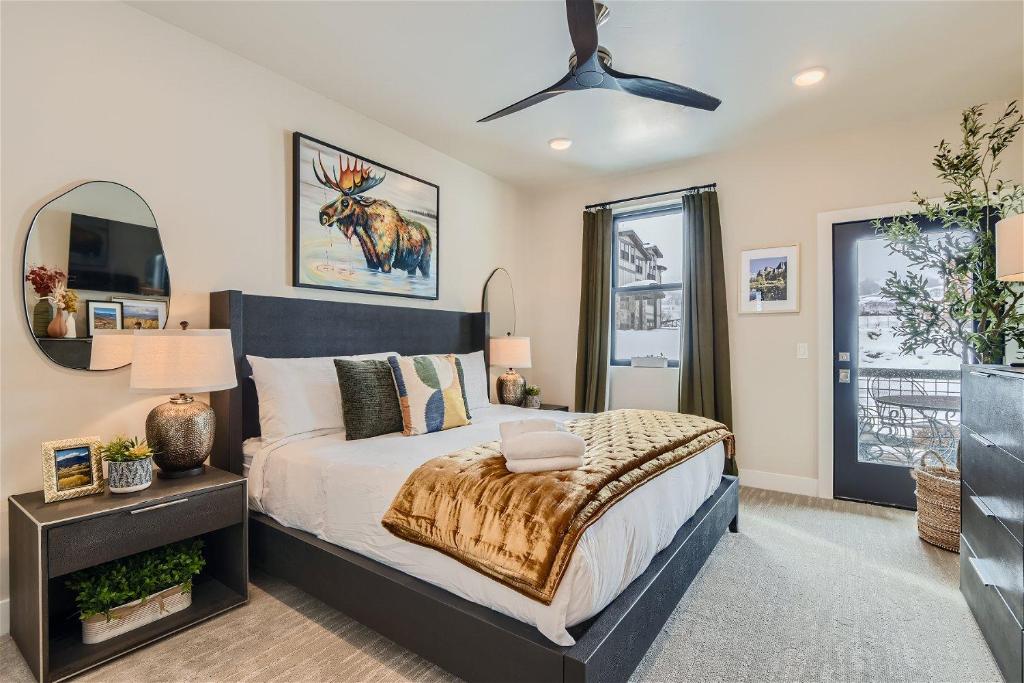 Helling Circle Secret 102 by SkyRun Park City, Heber City