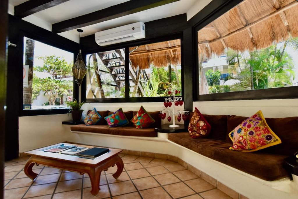 Riviera del Sol Amazing Double Queen Junior Suite 302 - 3