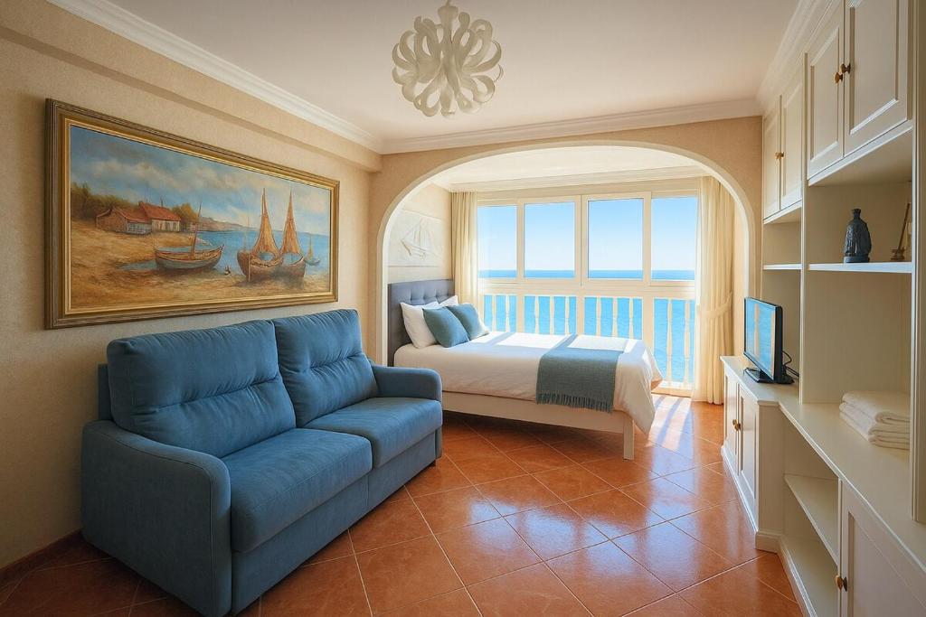 Beachfront apartment with garage - 3