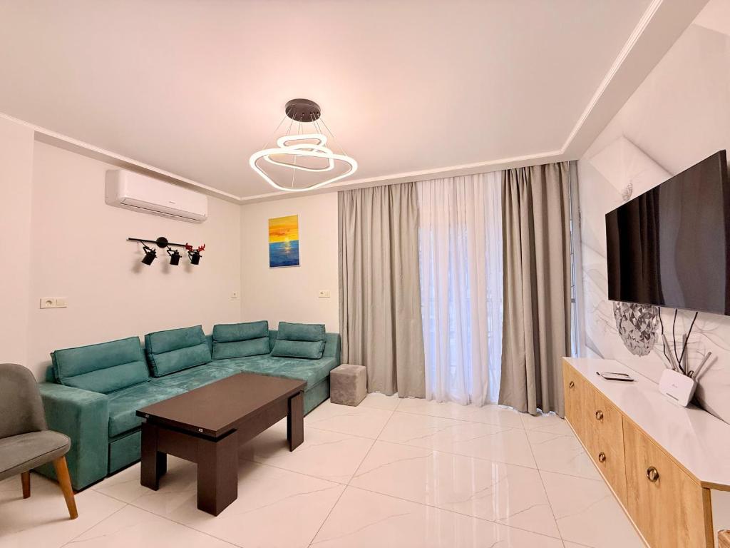 Hidden gem 2 steps away from sea, Batumi