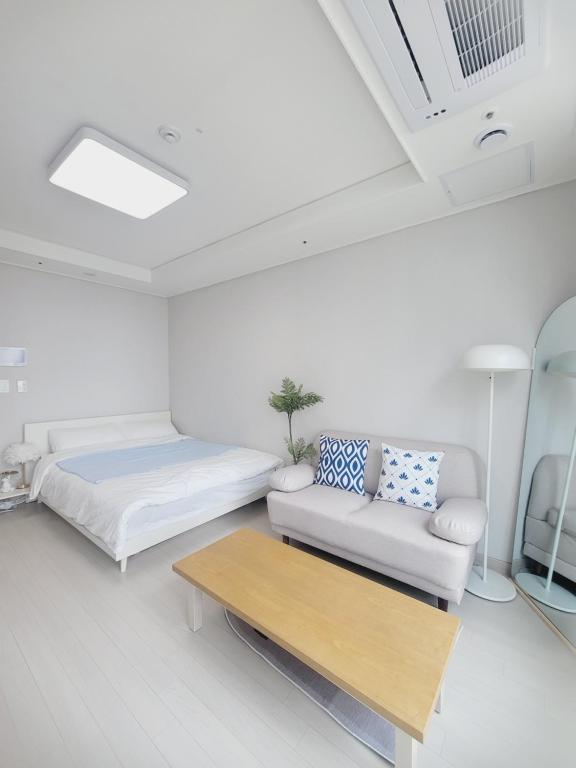 Bara H 고양 킨텍스역 종합운동장, Kojang