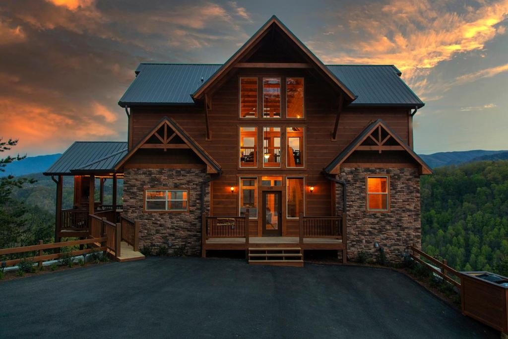 Panoramic Perfection, free tickets, no catch!, Sevierville