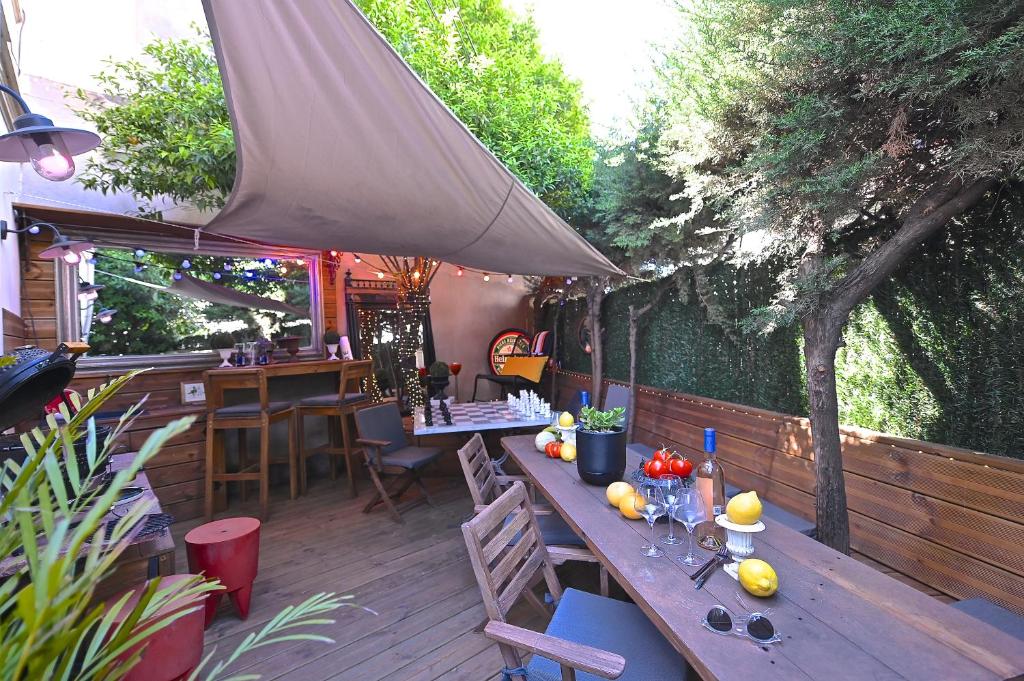 Cité Saint Paul Terrasse Parking AC Wifi SAUNA BBQ SPA - 1