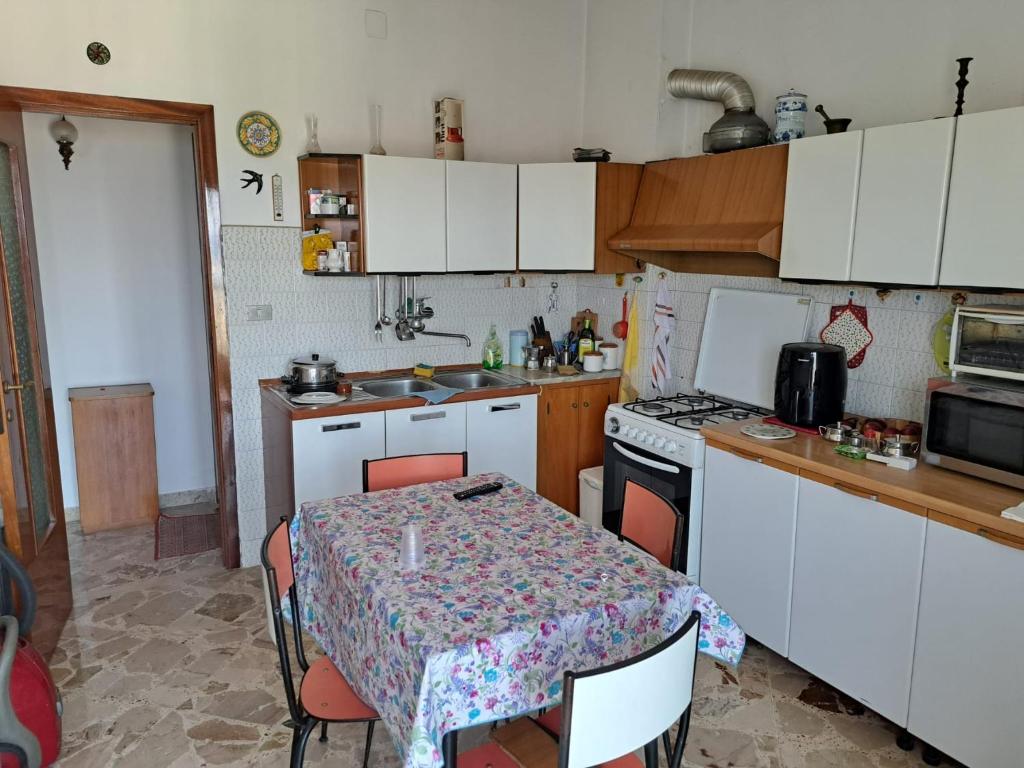 A due passi dalla sabbia fine - 4