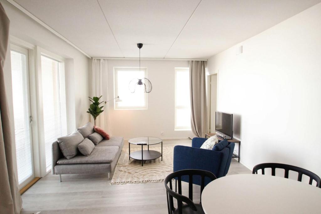 Central and Spacious Apartment for 3 with Sauna, Jyväskylä