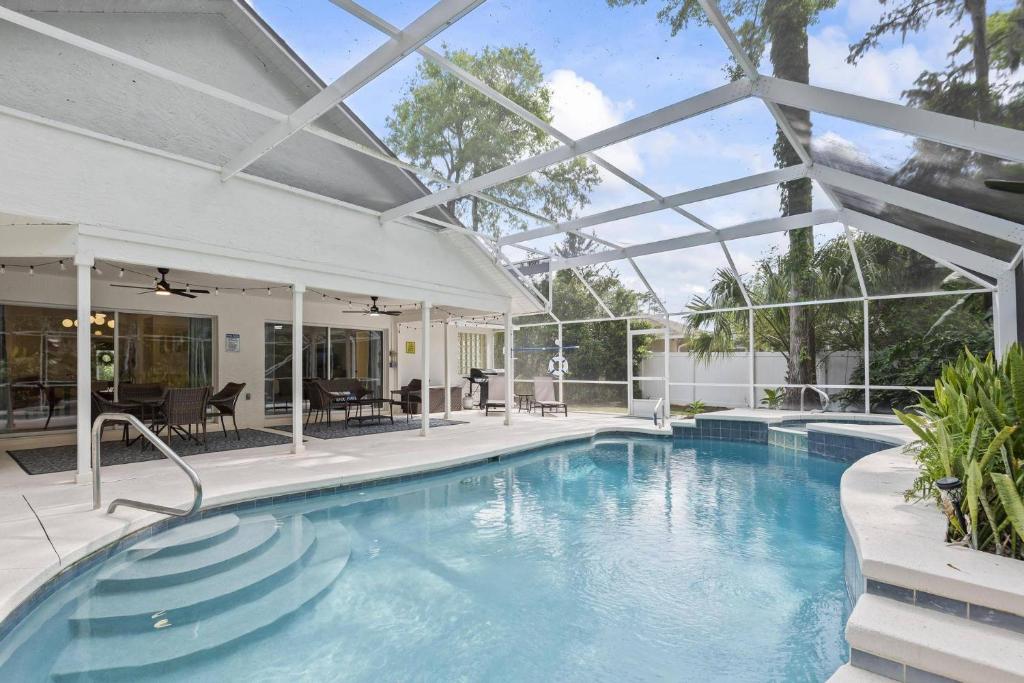 Paradise Shores Pool Home, Palm Coast