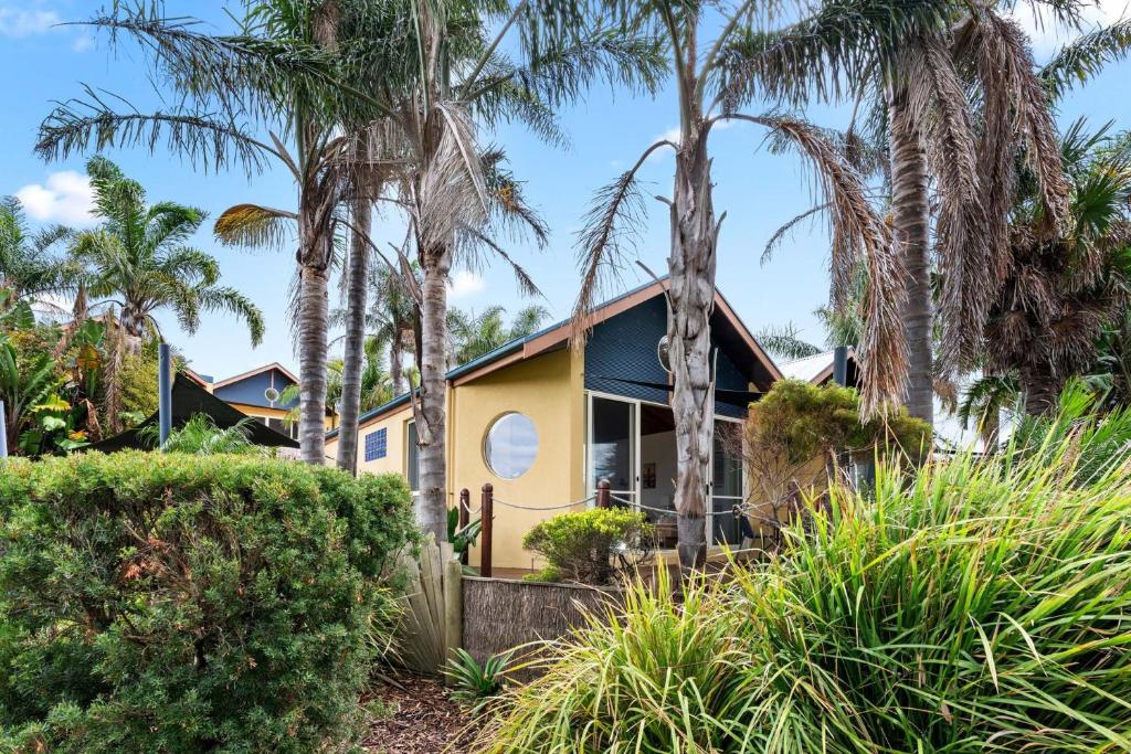 Sails One - Inverloch, Inverloch