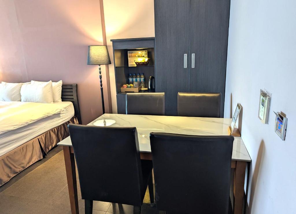 Jing Guan Hotel