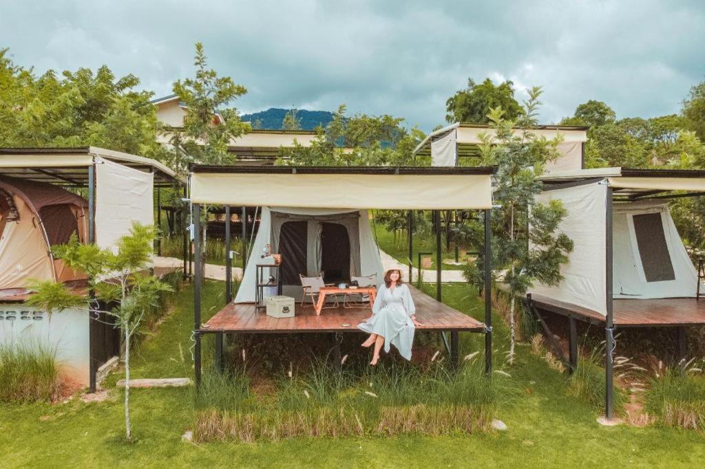 ธันวา เดอะ แคมป์ไซต์ (THUNWA the CAMPSITE)