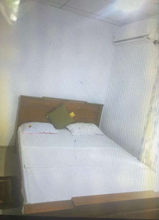 Nataliya, Nikawatawana