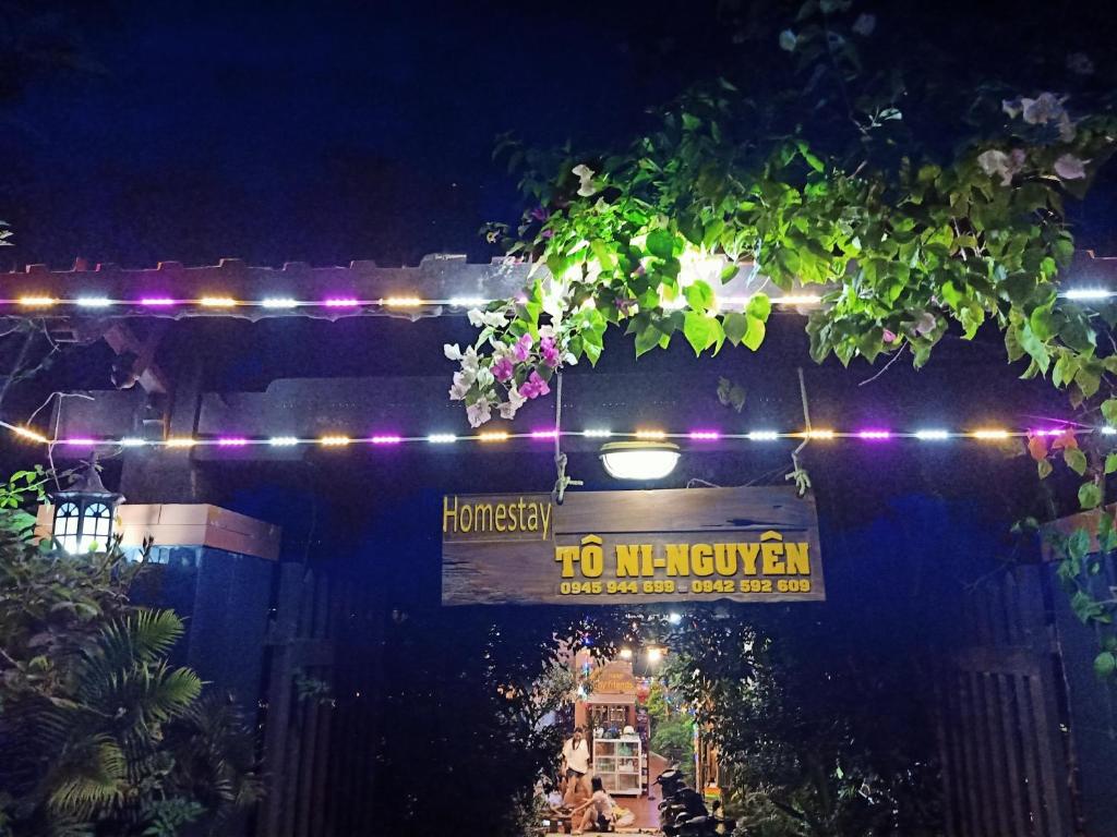 TO NI - NGUYEN homestay A Luoi, Ha Tia