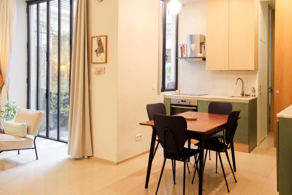 Haven of peace with private terrace - 4