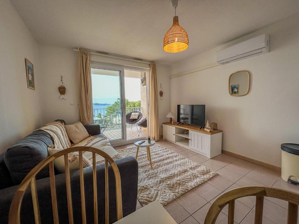 Studio cosy avec terrasse et vue mer imprenable - 2