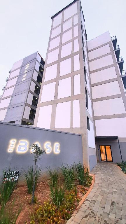 The Base, central affordable luxury, Johannesburg