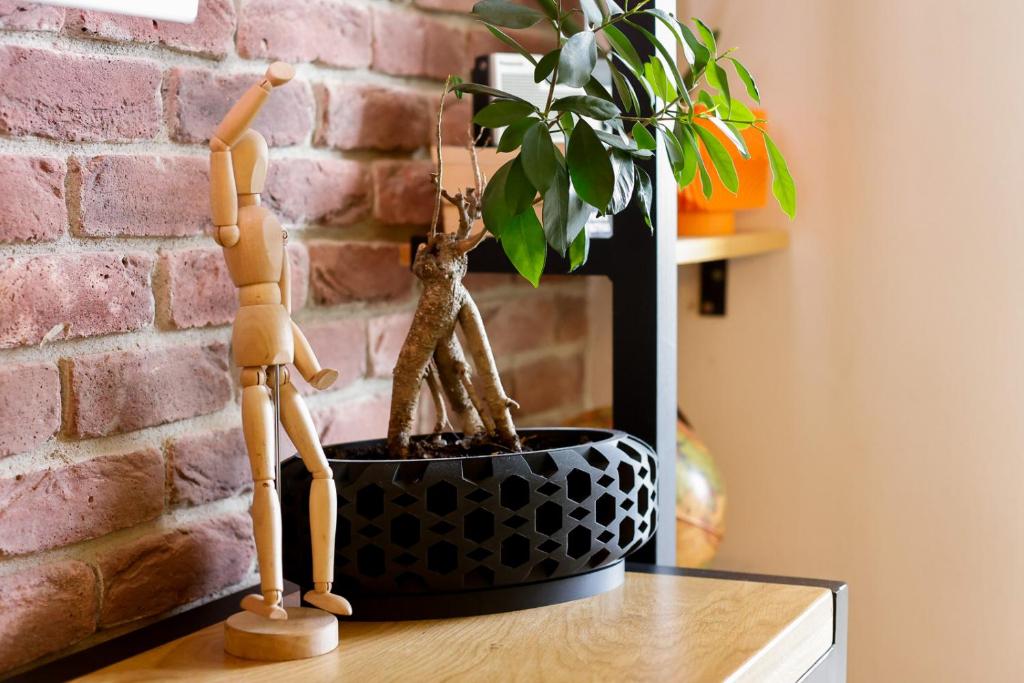 SanPedro - Industrial Elegance