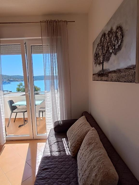 Apartment in Sevid with Seaview, Balcony, Air condition, WIFI (4755-4), Sevid