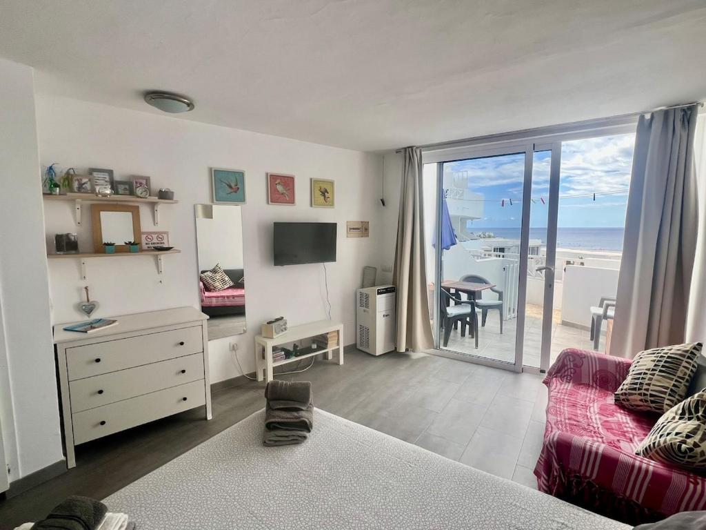 Studio Sol - Cozy Studio Apartment, Communal Pool, Puerto del Carmen